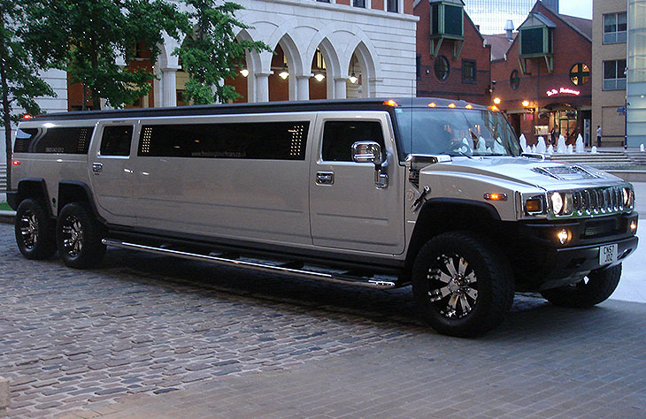 Hummer Limo Hire Telford local